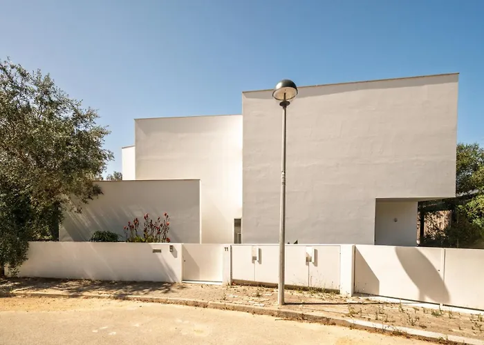 Dom wakacyjny The Hideway, Peaceful Energy & Modern Comfort! *